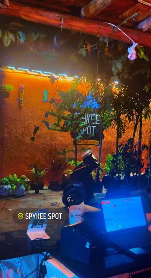Spykee Spot Hampi Hotel Ngoại thất bức ảnh